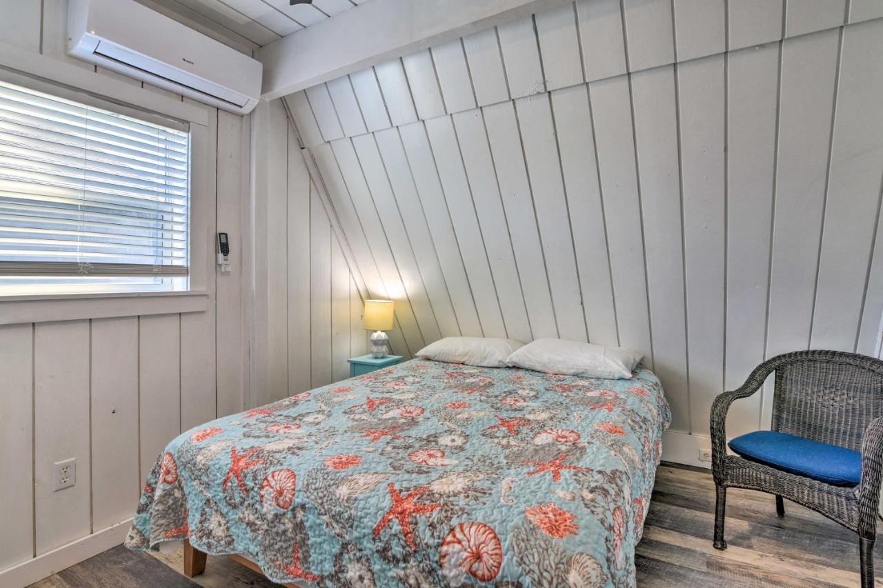 A-Frame Home With Deck - 2 Blocks To Surfside Beach! 외부 사진