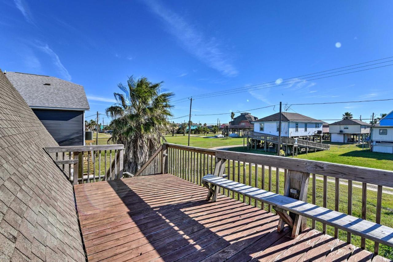 A-Frame Home With Deck - 2 Blocks To Surfside Beach! 외부 사진